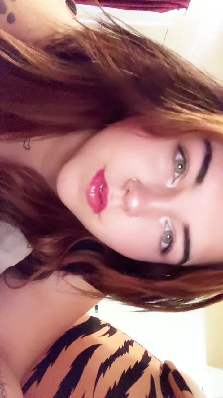 @dat_bitch_06.02.07