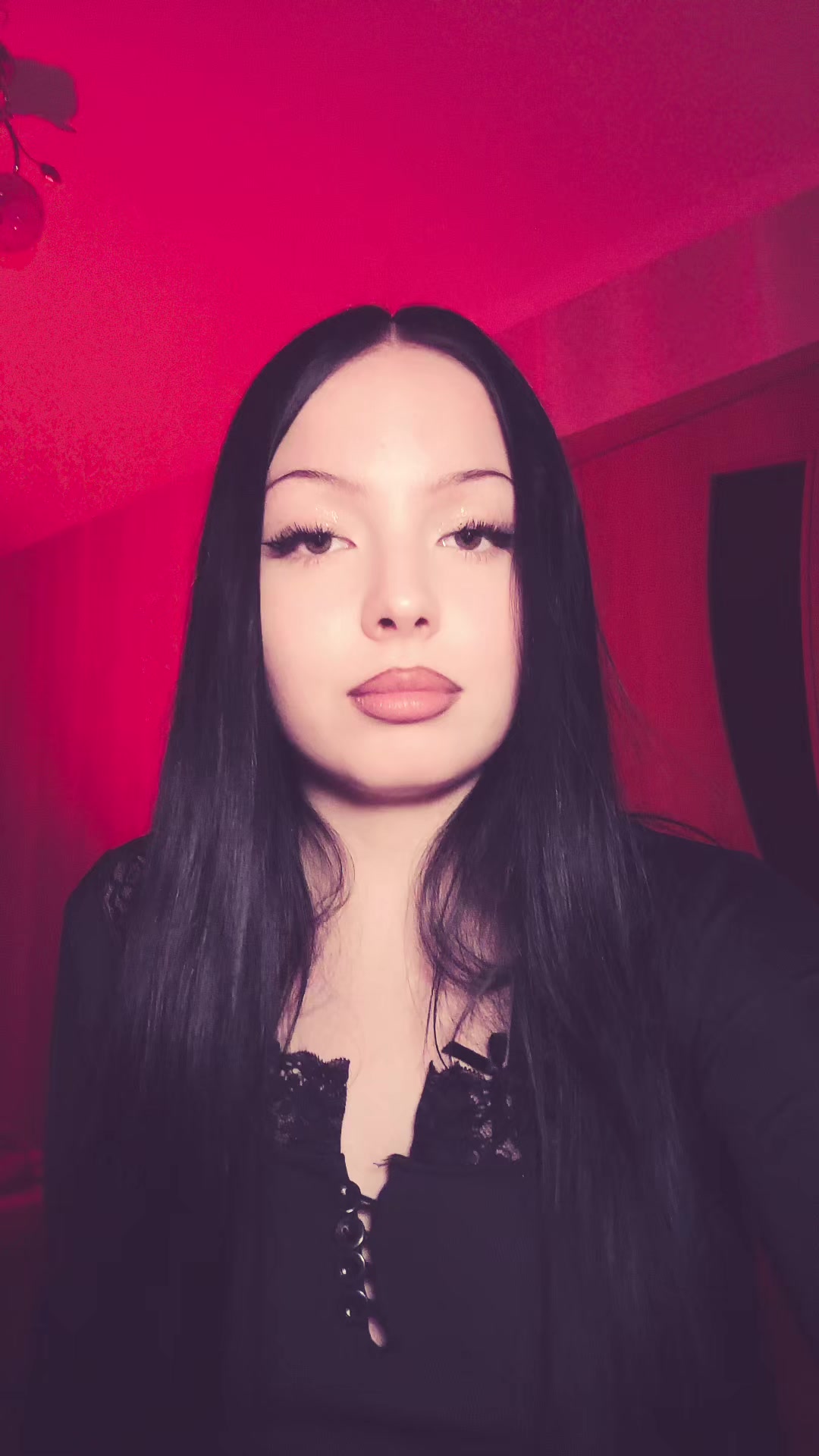 @𝒮ℴ𝒻𝒾𝒶