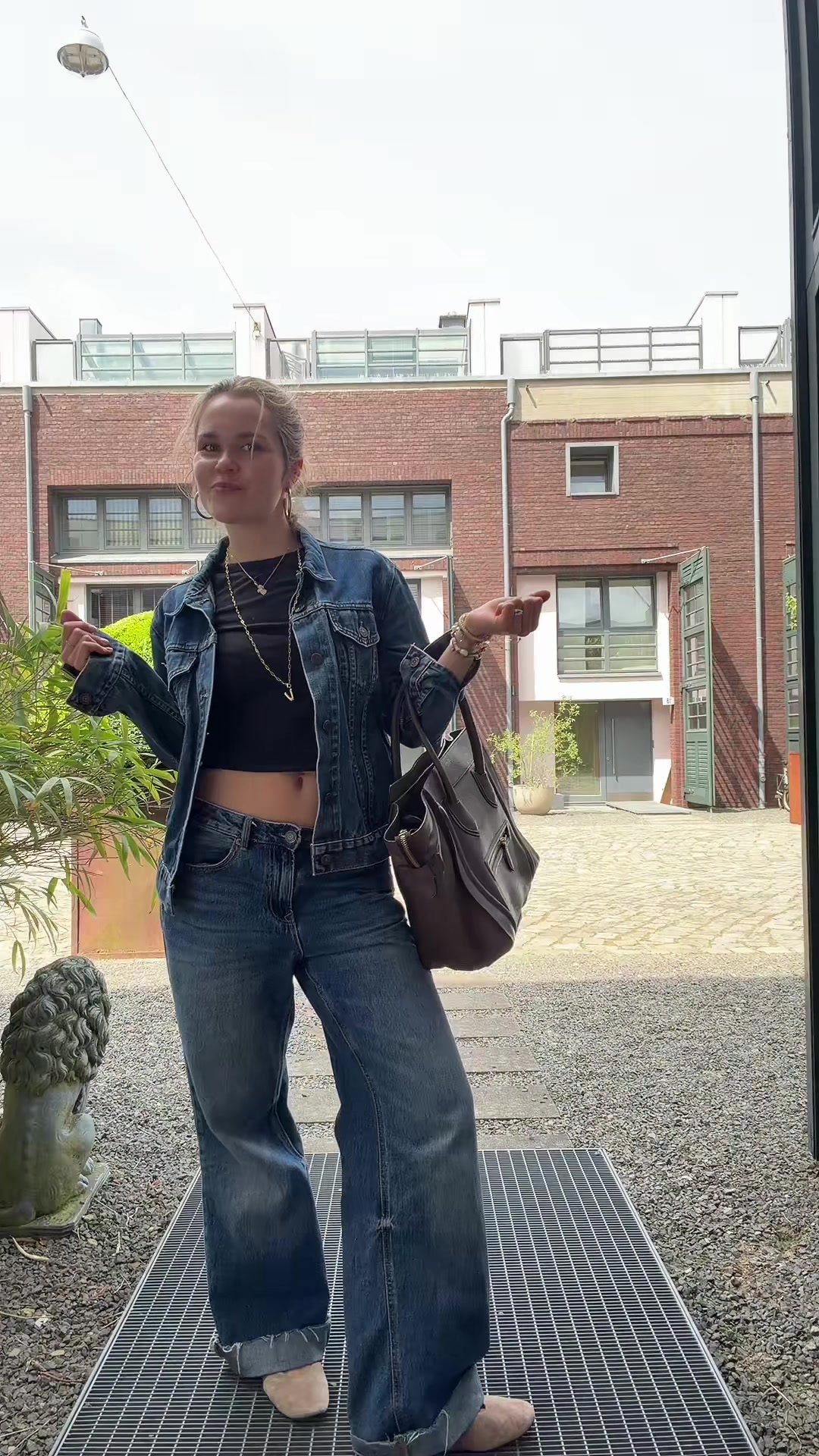 @VK