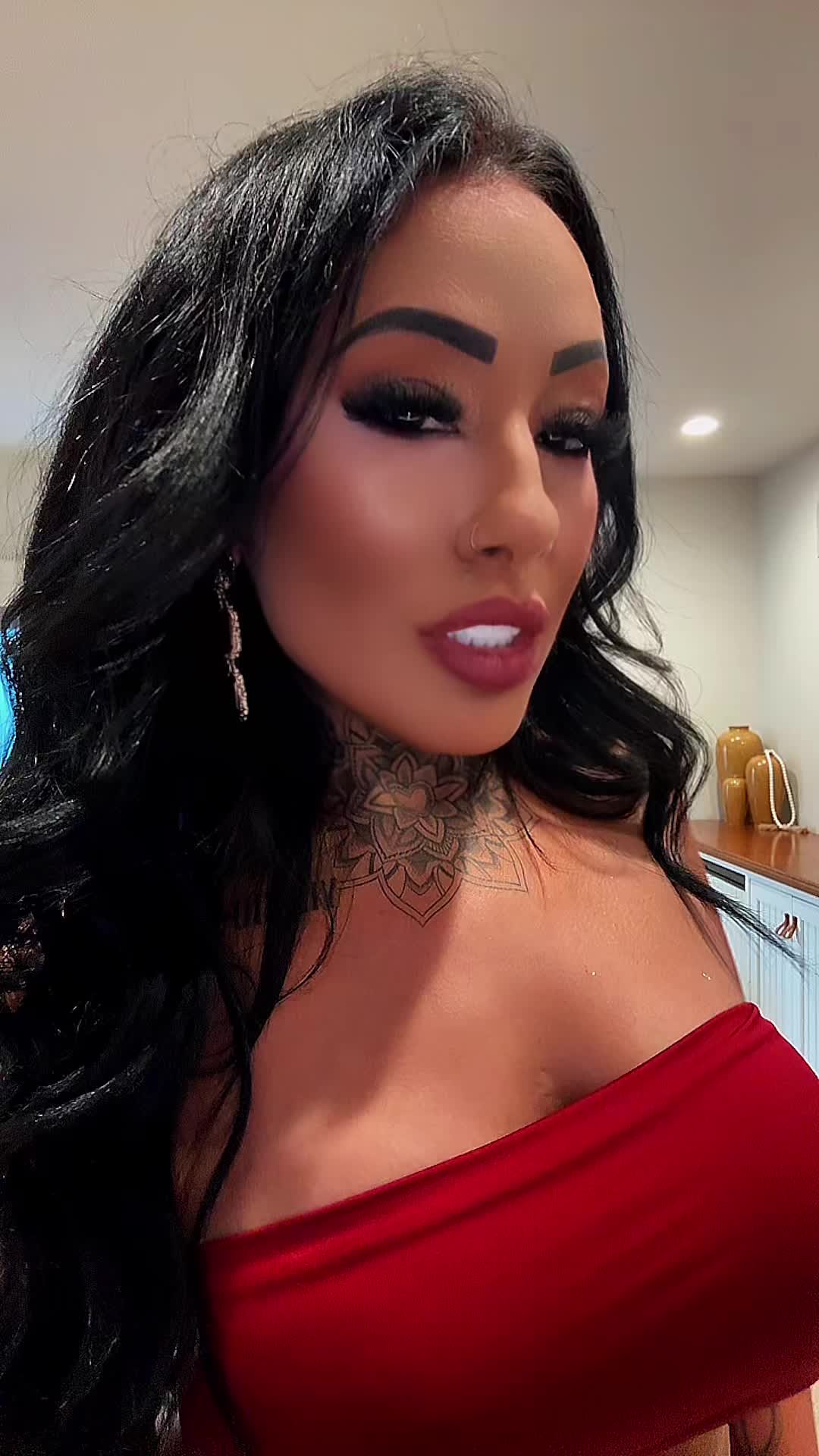 @Lyss