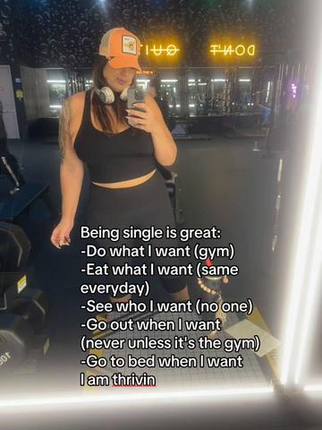 @bombshellbabeaz