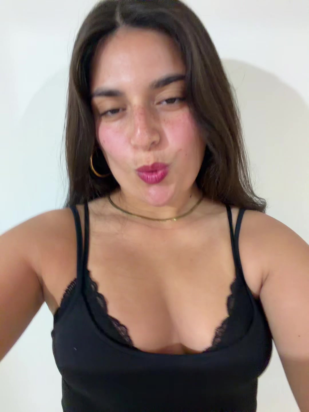 @Shirashaubi