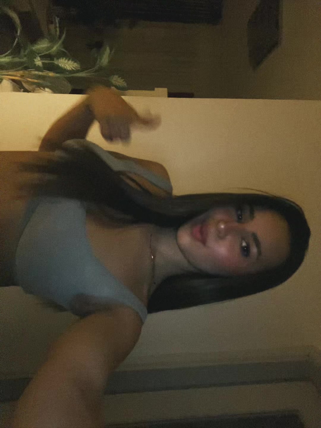 @𝑽𝒂𝒏𝒆𝒔𝒔𝒂🇦🇱