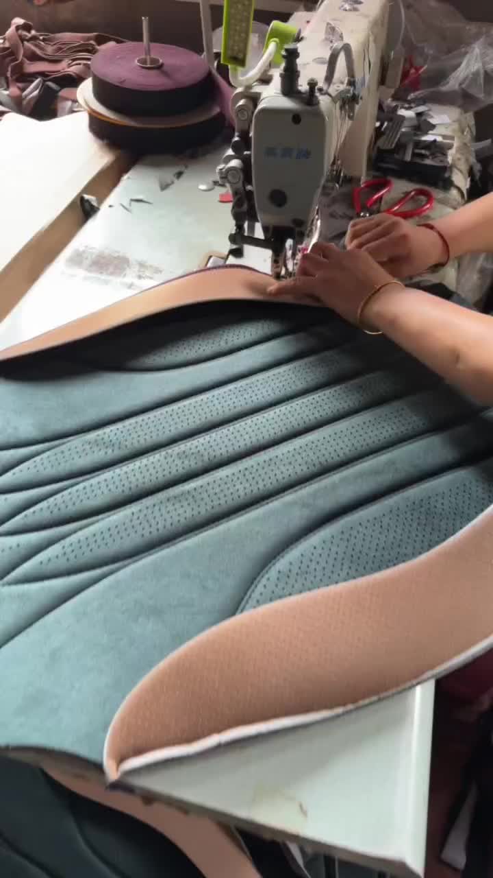 @Car seat factory  Anne