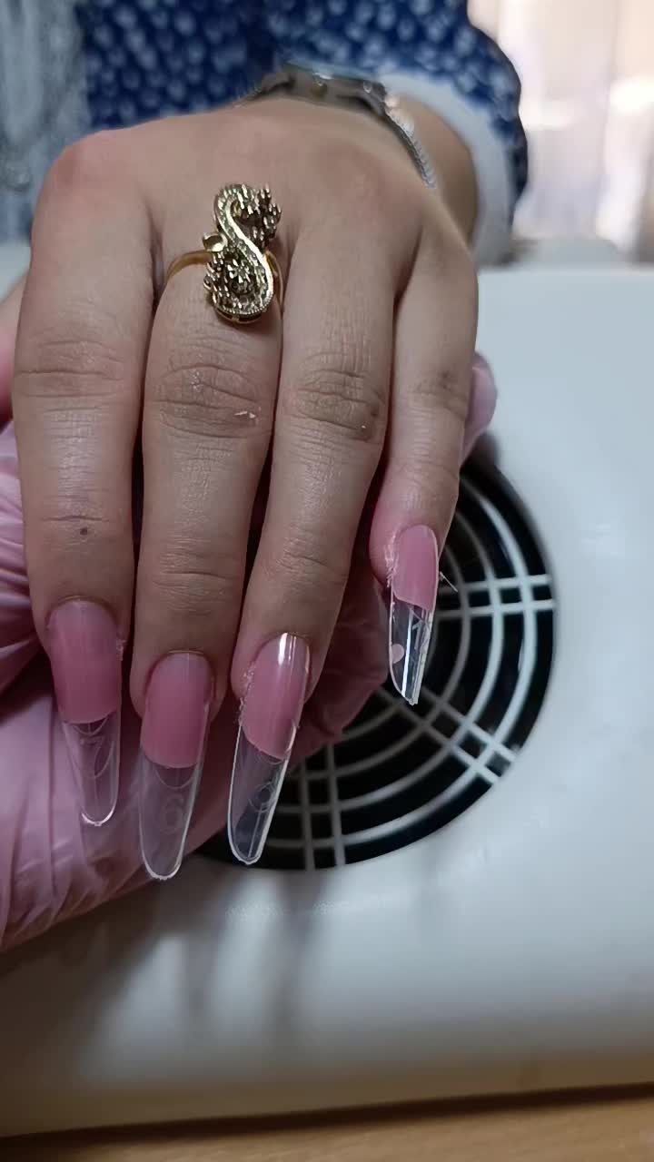 @En_nails