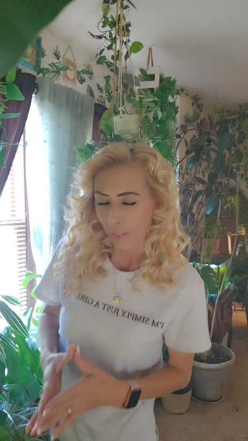 @Jewelzz