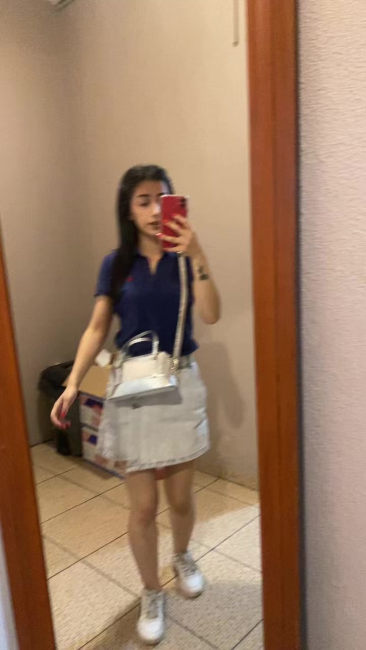 @esmerrbarbiie