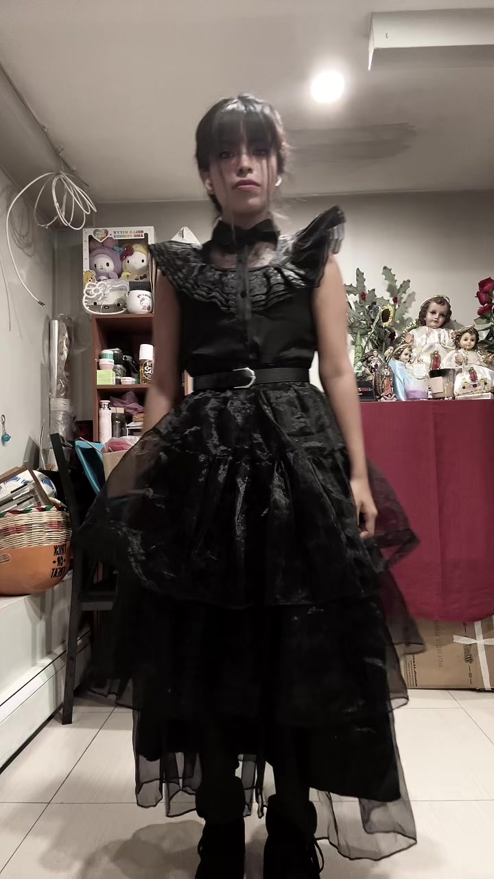 @littlenina.cos