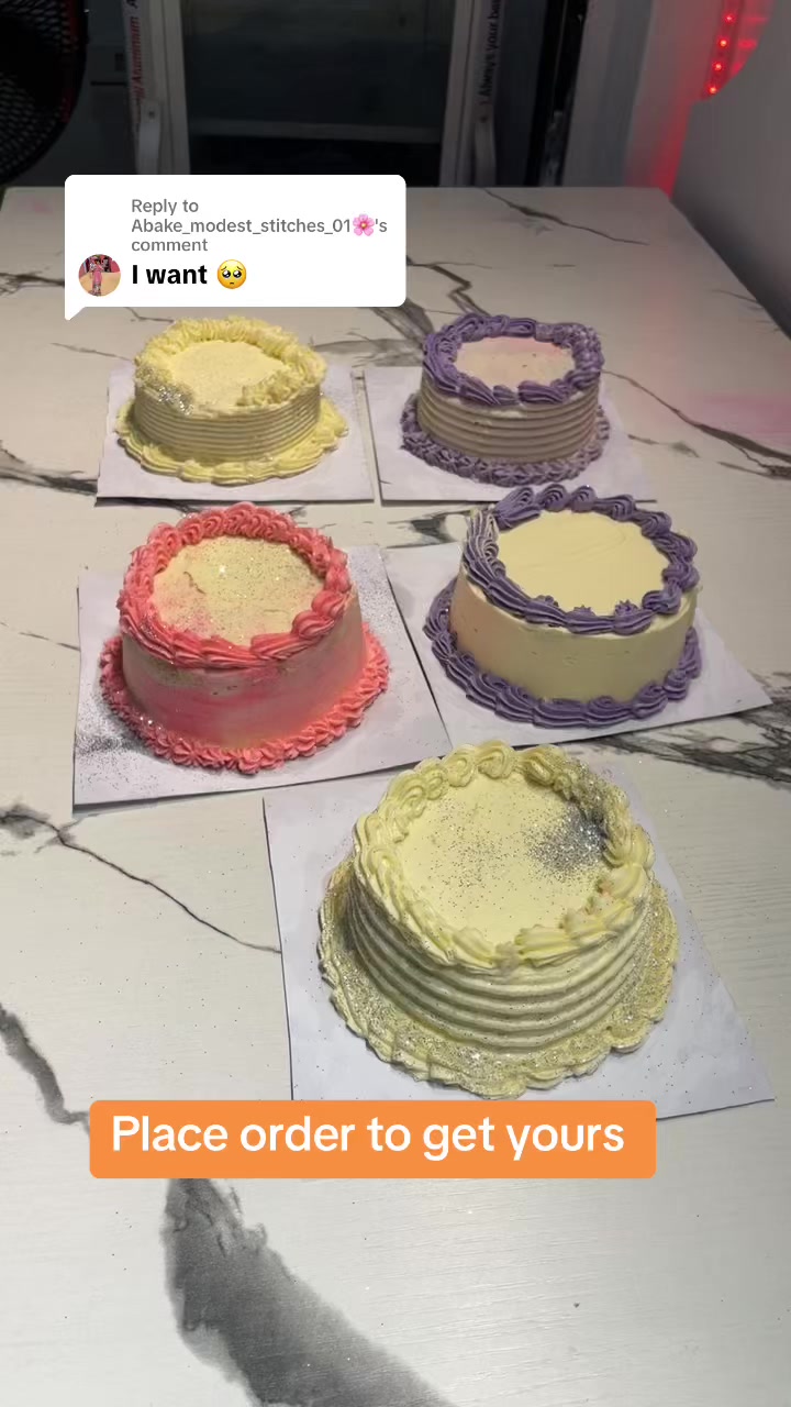 @Cakes In Egbeda/ 2500 cakes