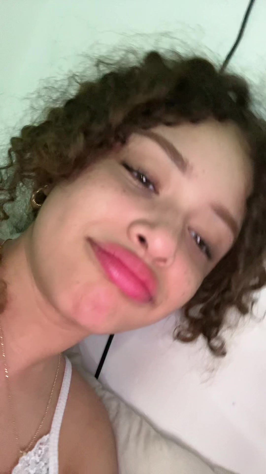 @astridvalentinaa0