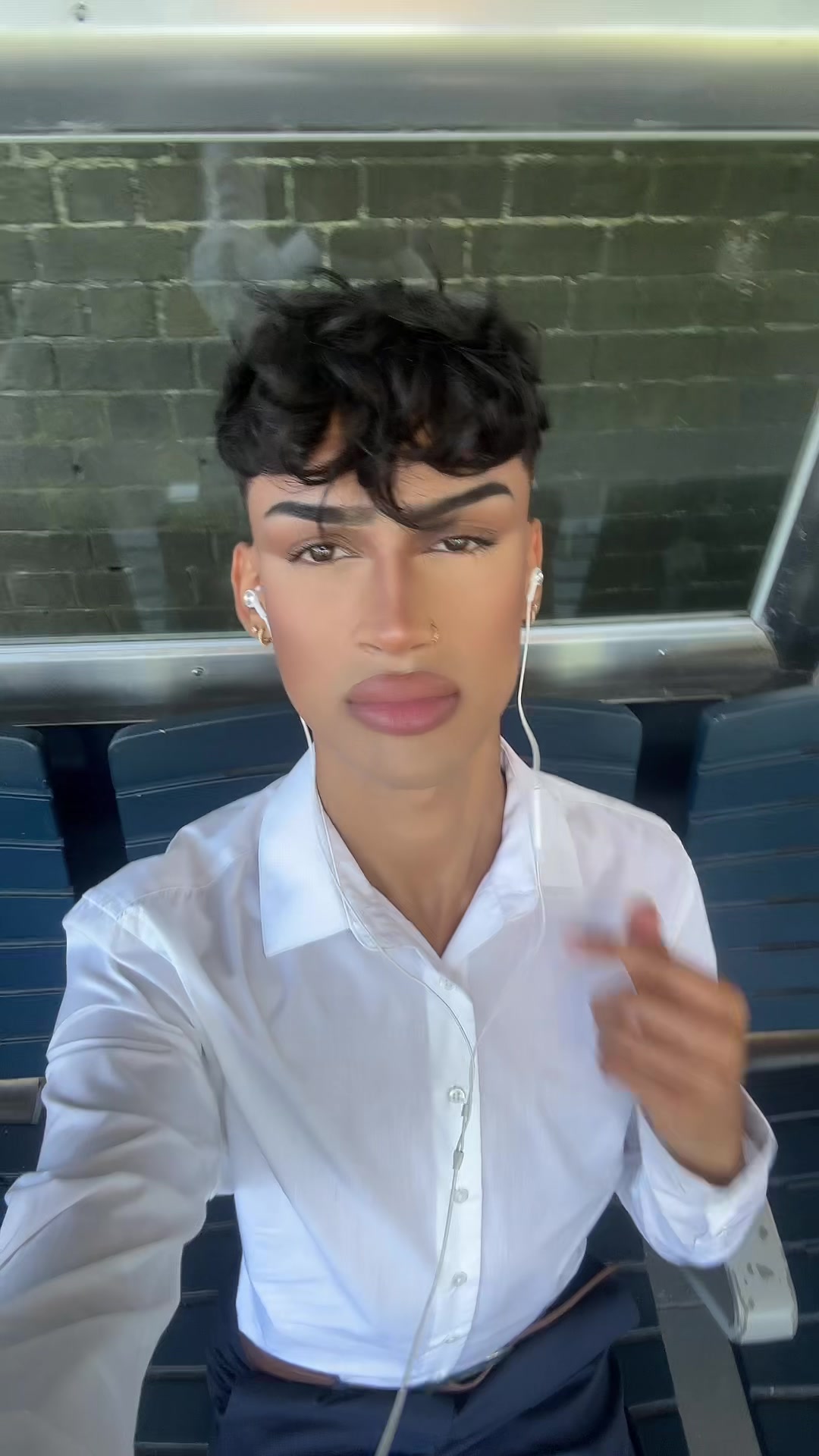 @a.gbabyy