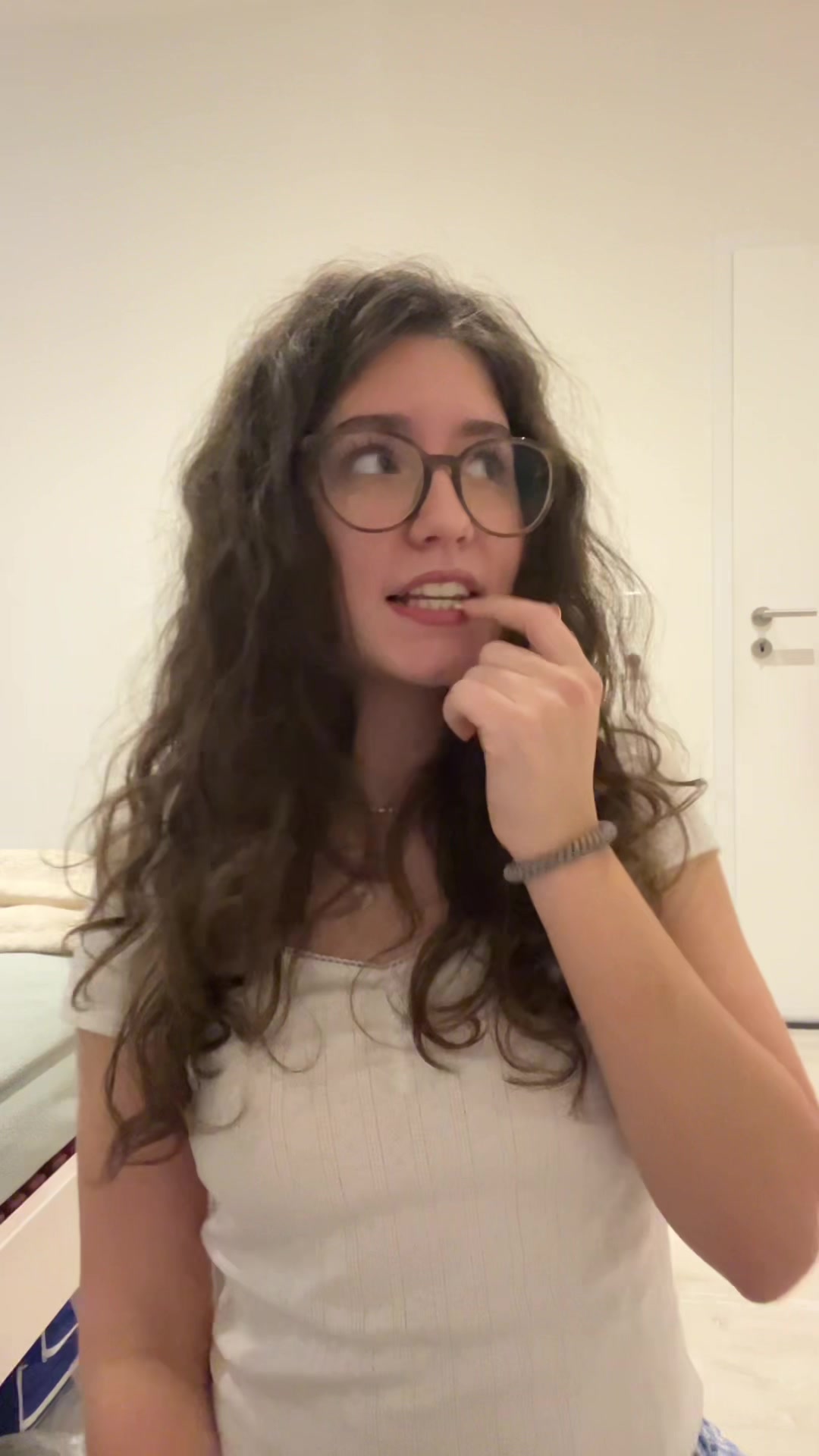 @anna