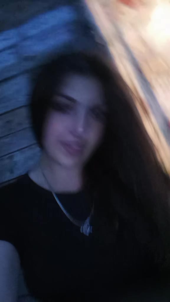 @Farkas Violetta