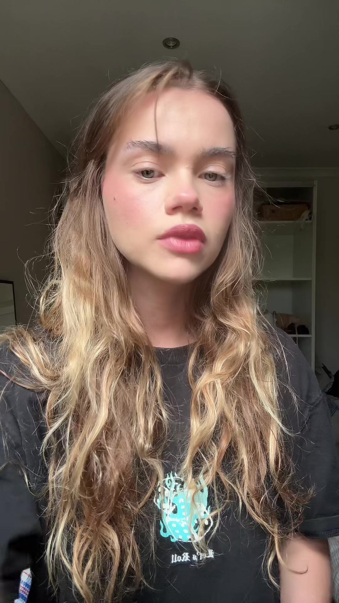 @Alicenevin<3