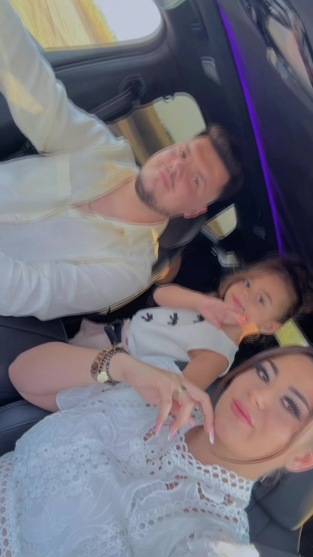 @Claudia WRS ⚜️🧸