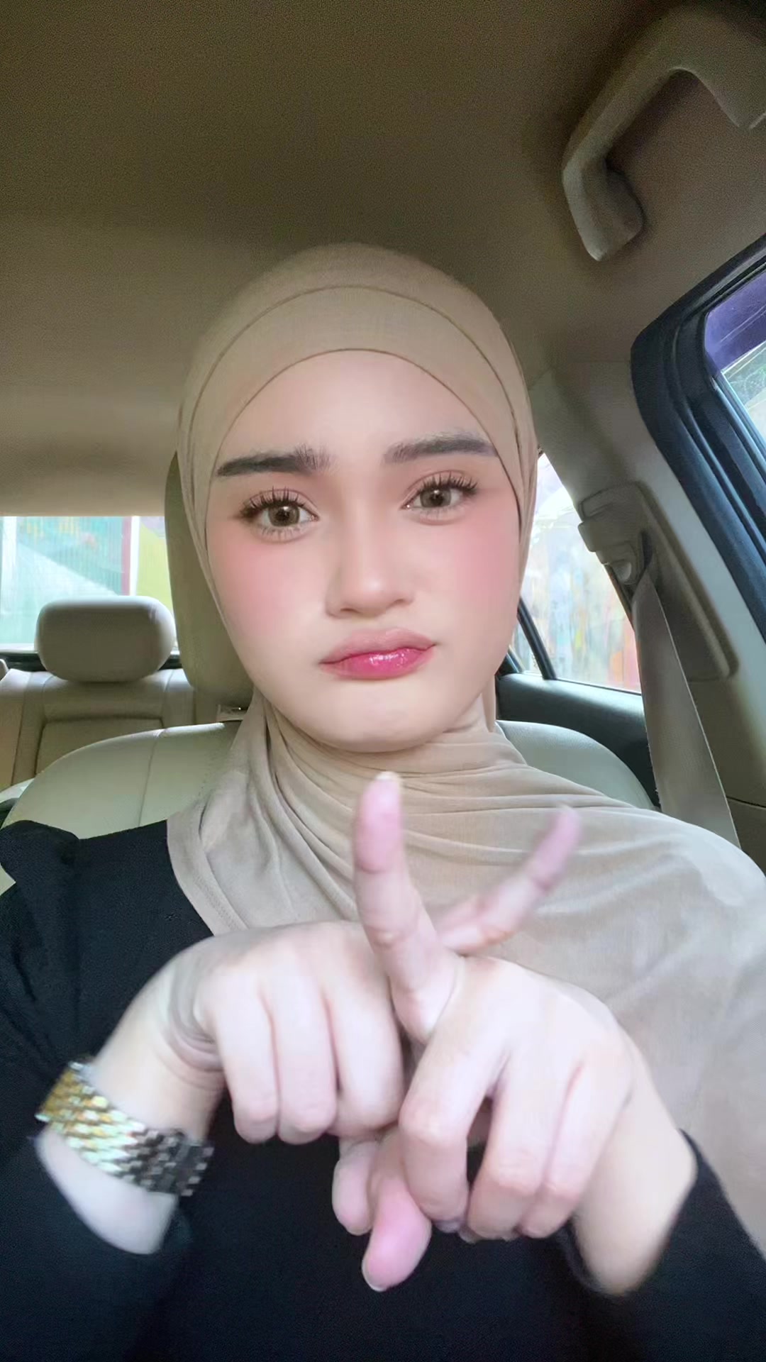 @nyaaa