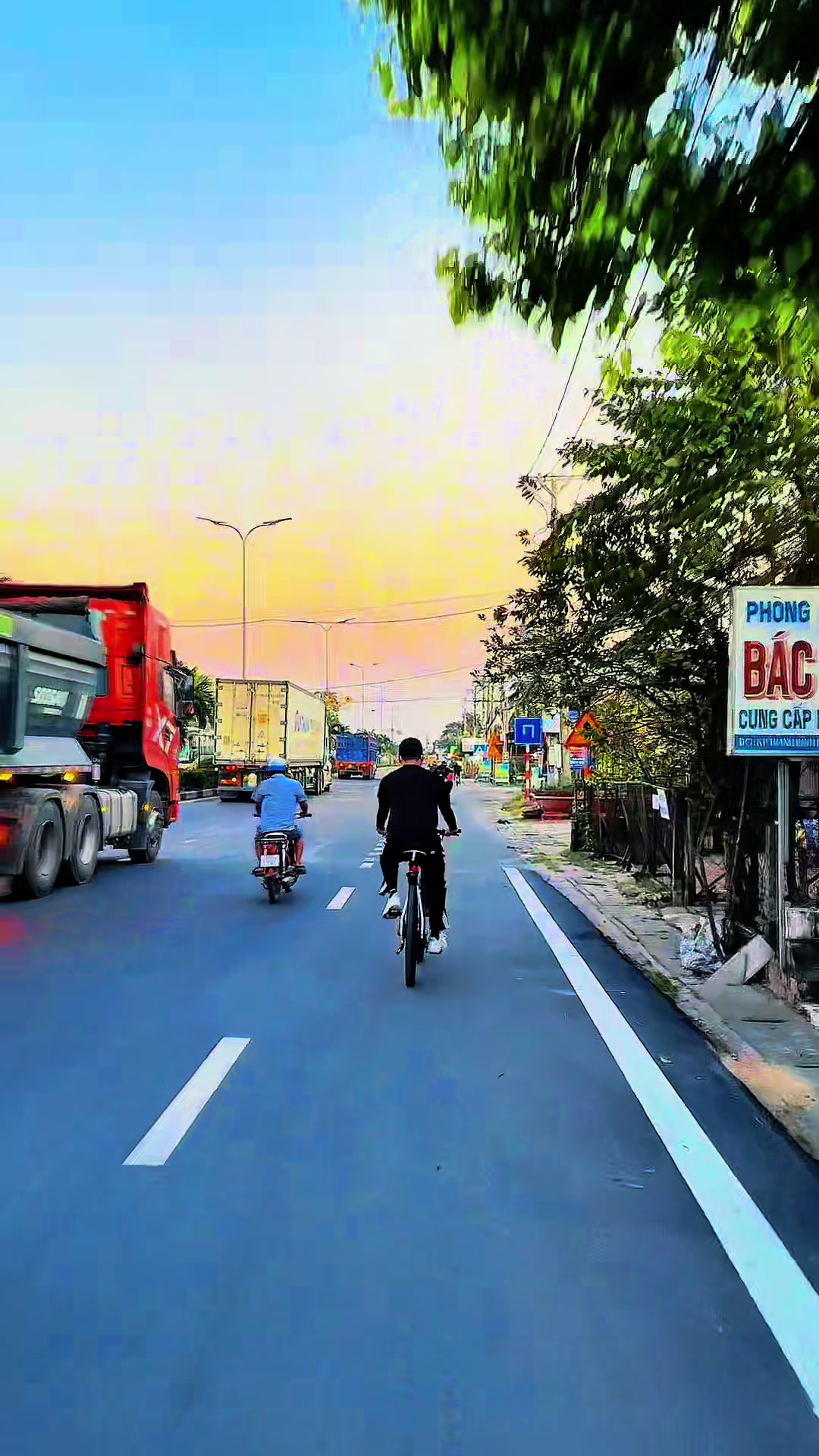 @Phạm Quốc Kh&aacute;nh