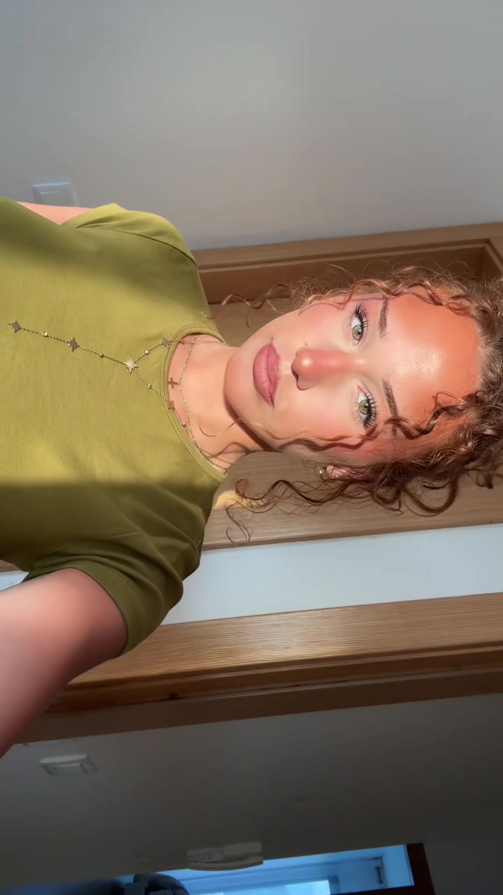 @Elinabaum