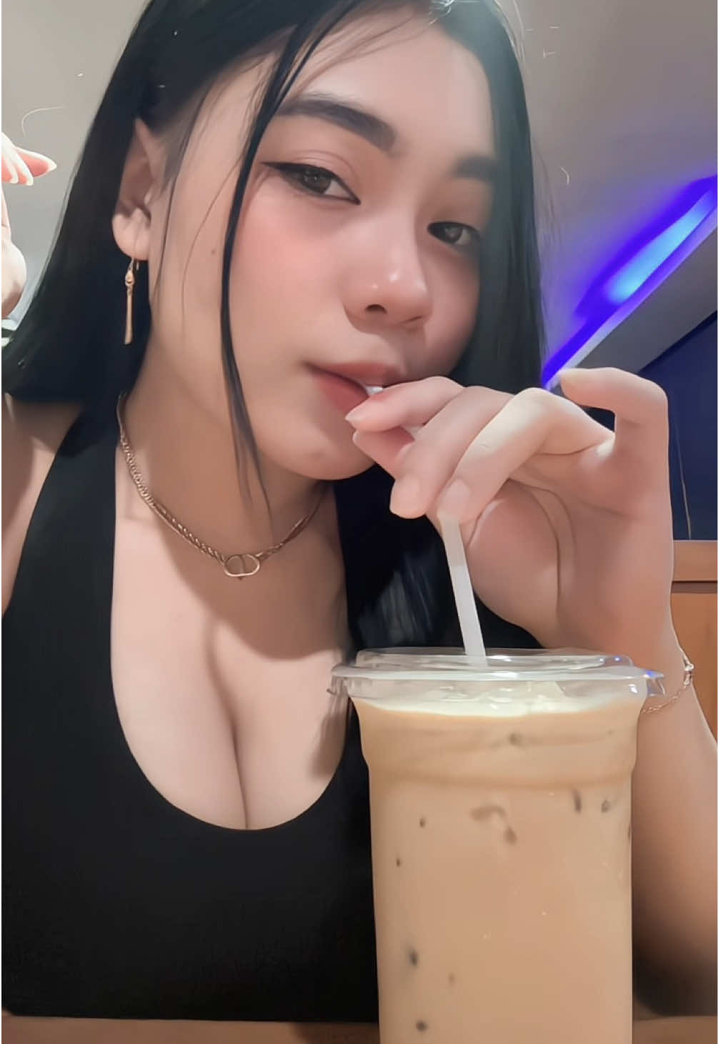 @ay🦋