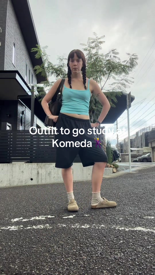 @HJ