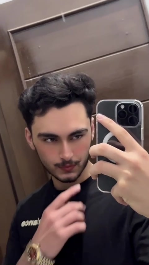 @🐊