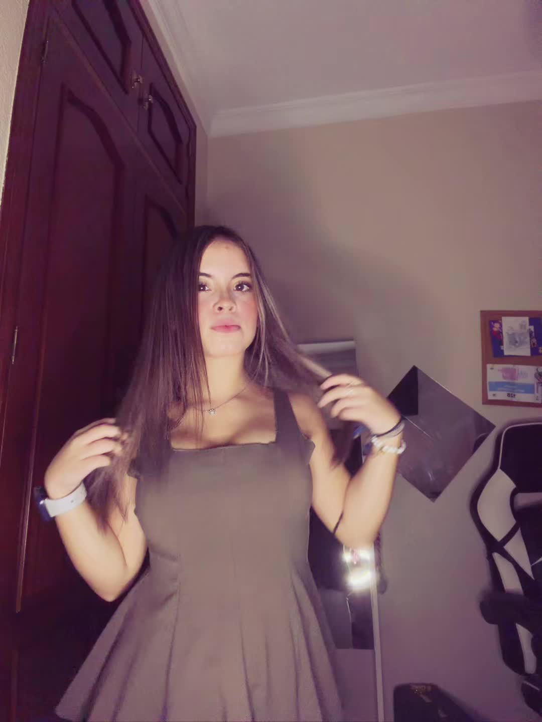 @.isabel_.010