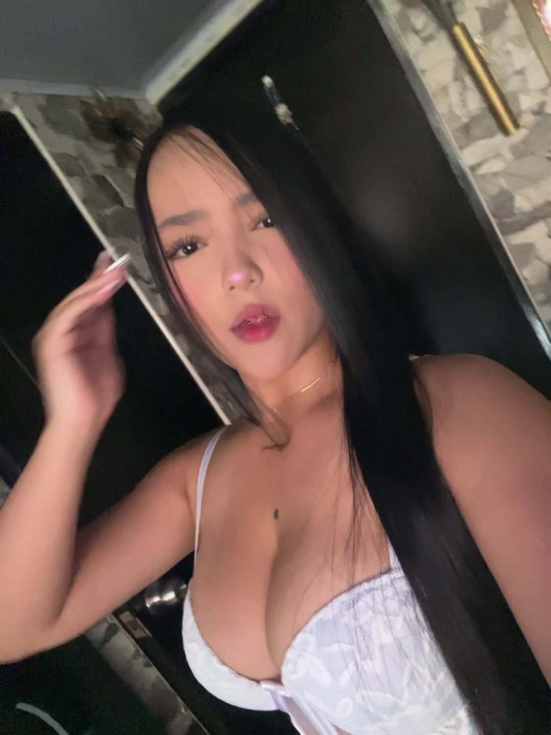 @𝓼𝓪𝓵𝓸𝓶𝓮.