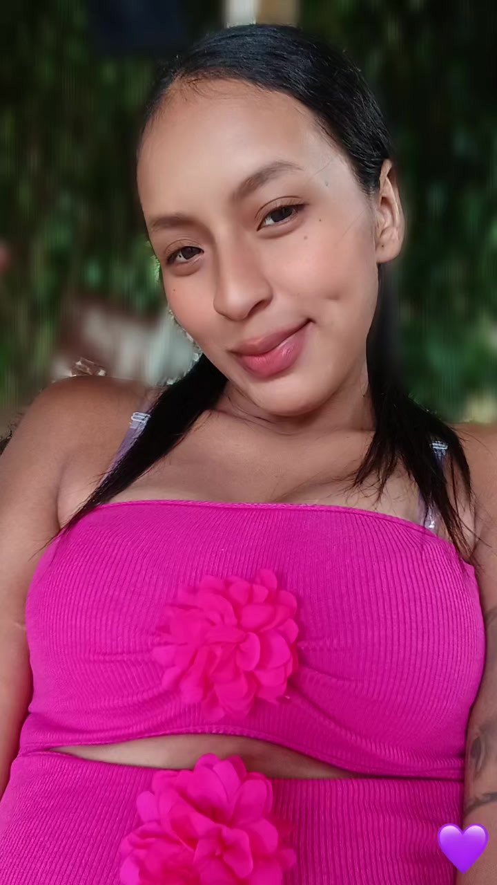 @M 👸