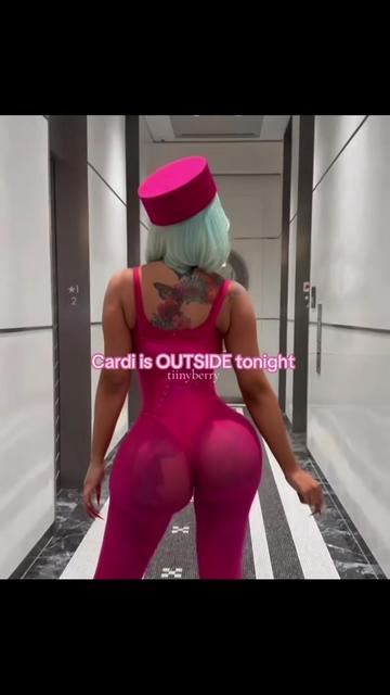 @tiiny_berry