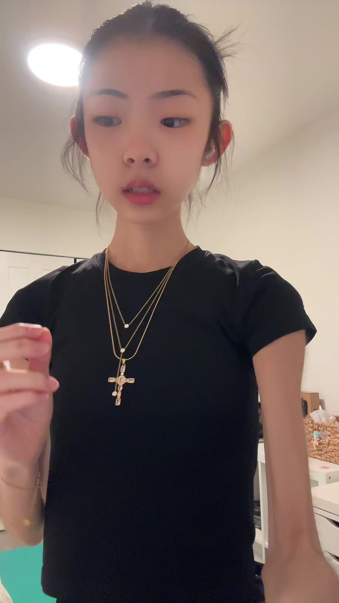 @Tuffela