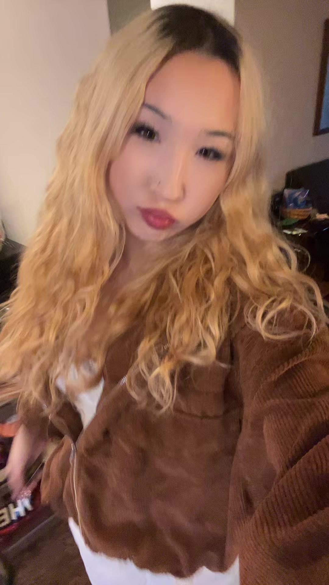 @hellookiko