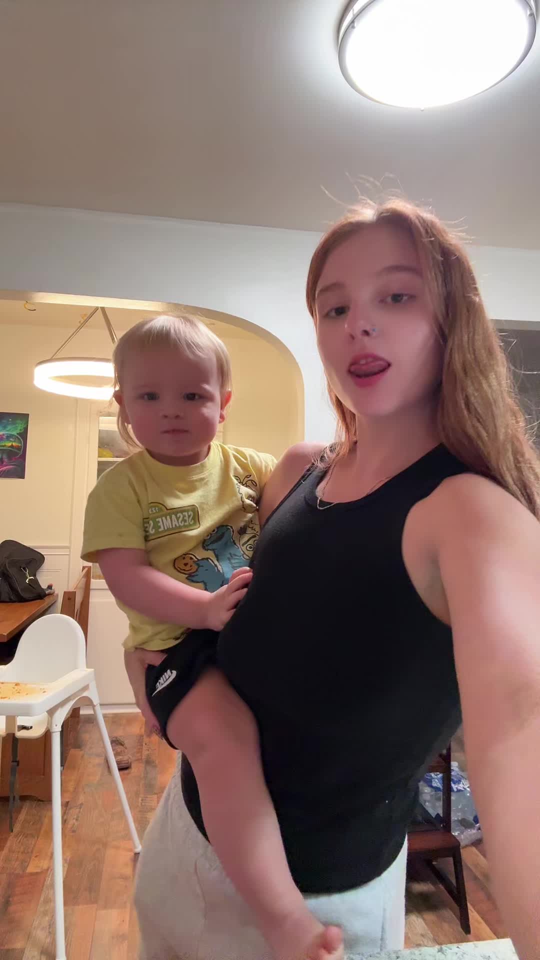 @Littlered0712
