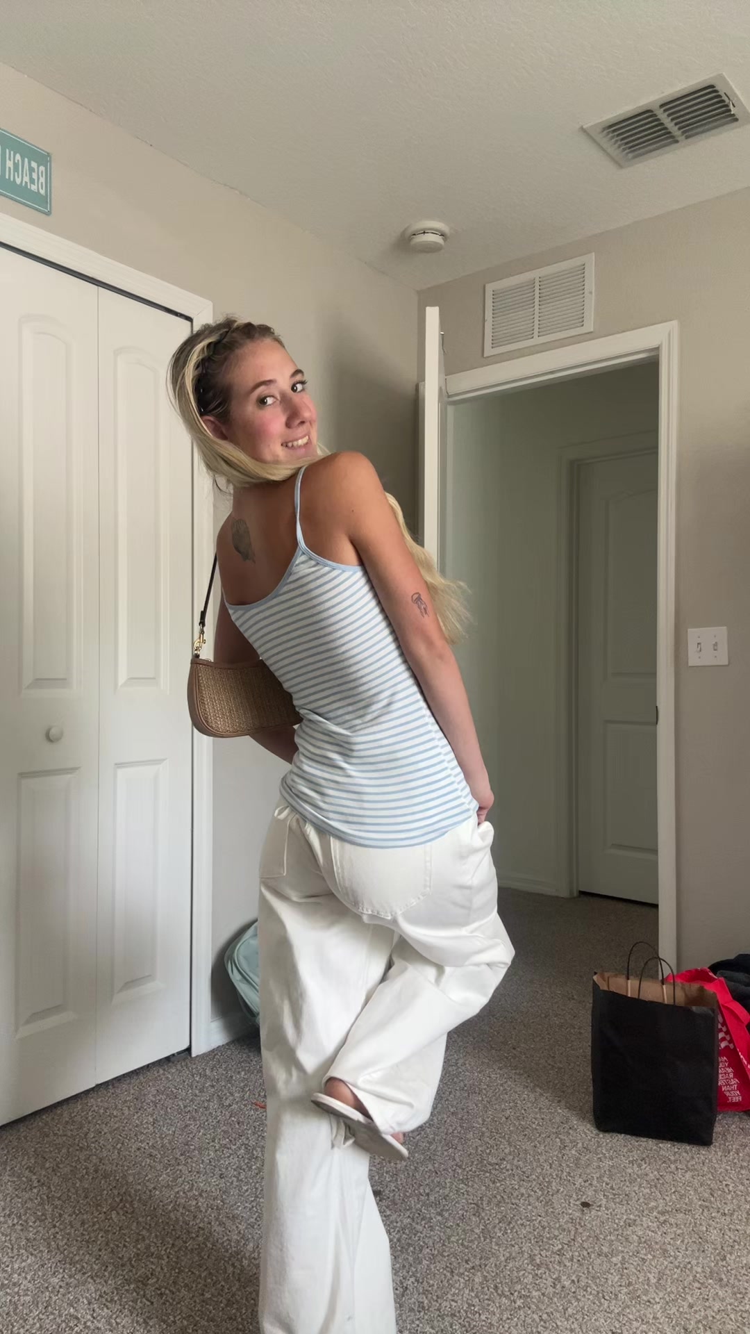 @mariella