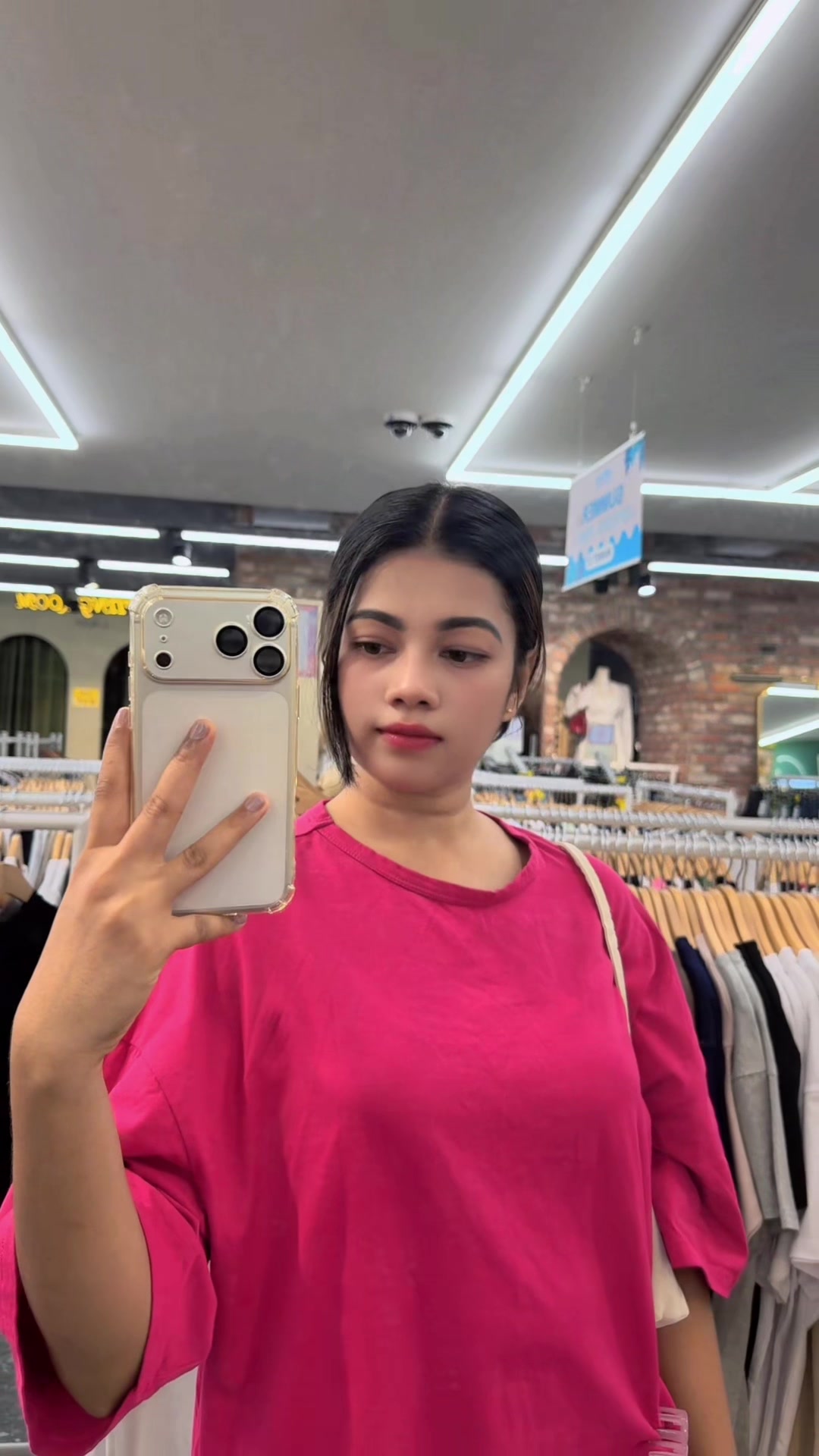 @S A C H I 🇱🇰🇰🇷