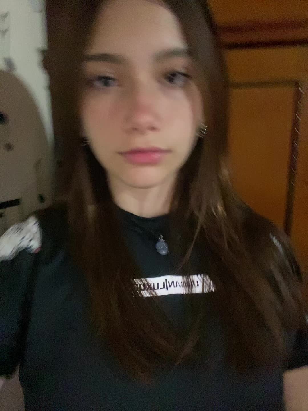 @eiluu