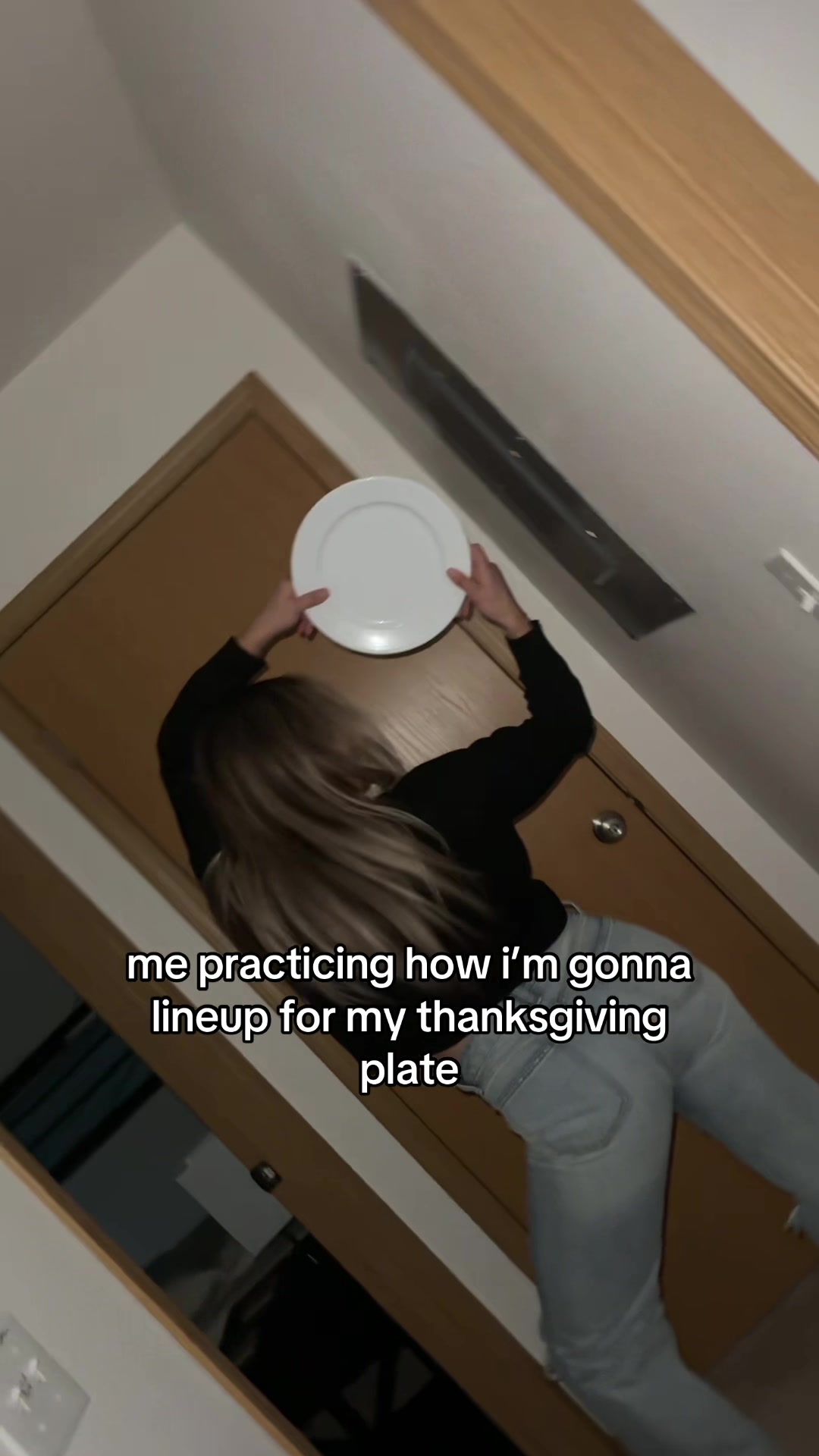 @Ava