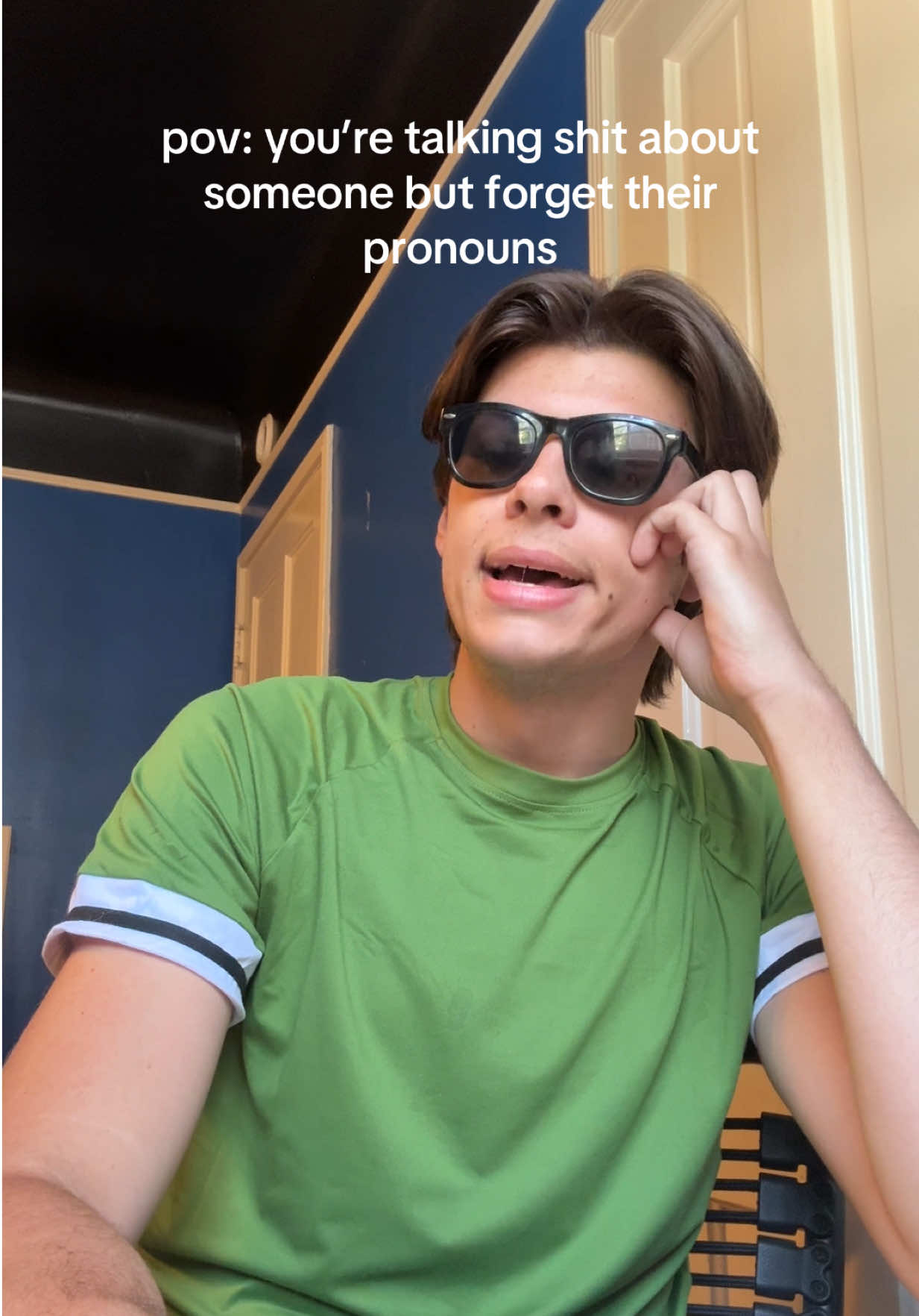 @BEN SANDERSON