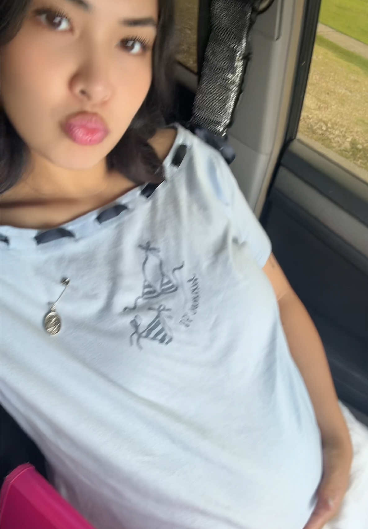 @️