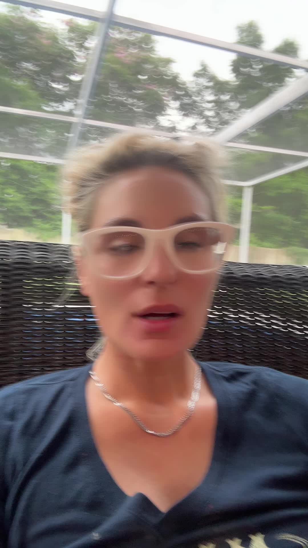 @Mandy_R
