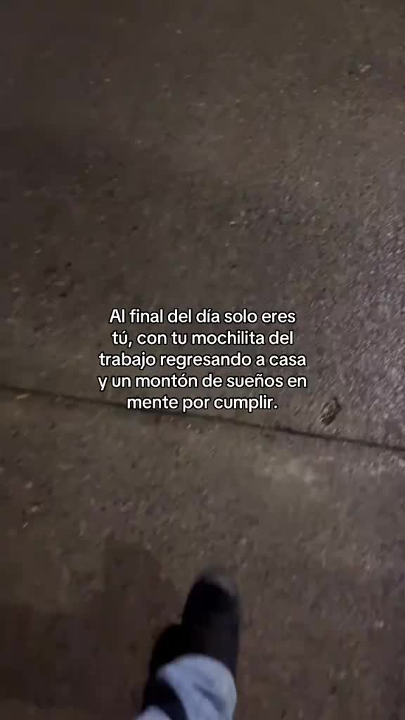 @GALLETITA🧃🥰