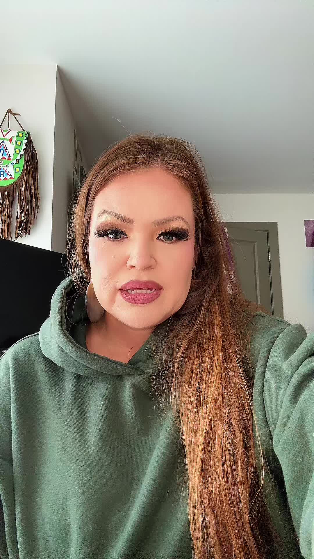 @Desirae Desnomie