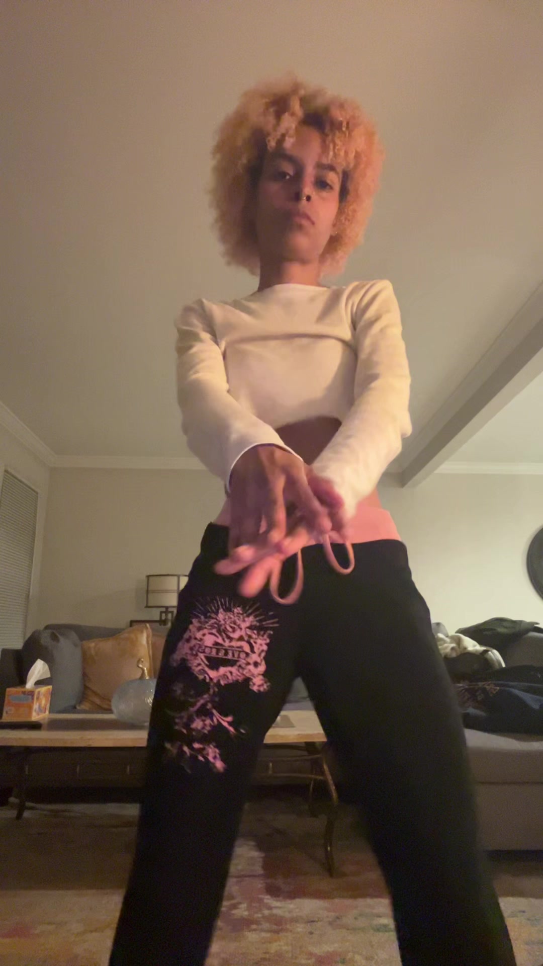 @nosmilingnini