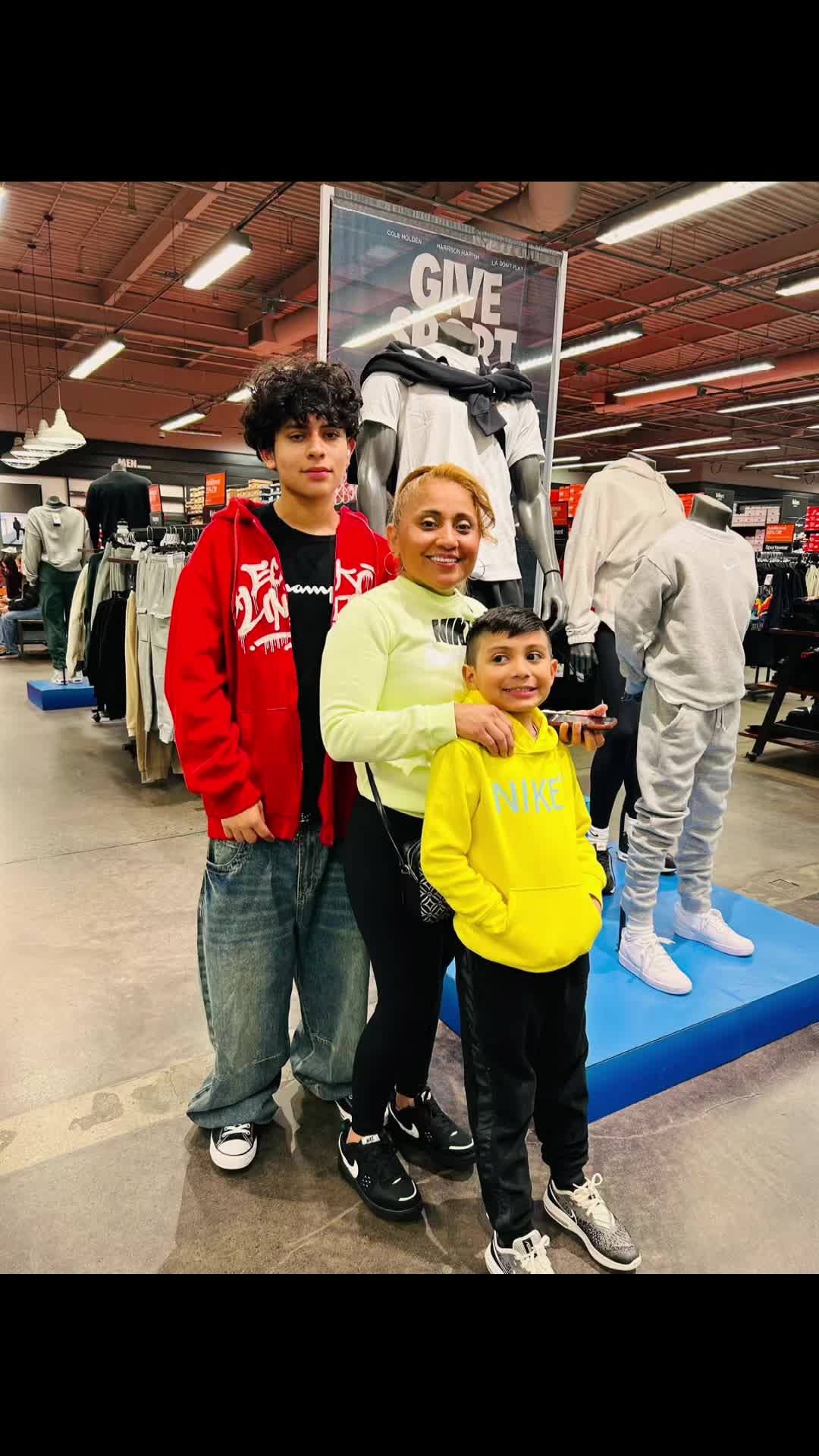 @Yesenia Benitez💕Lovemyboys👬