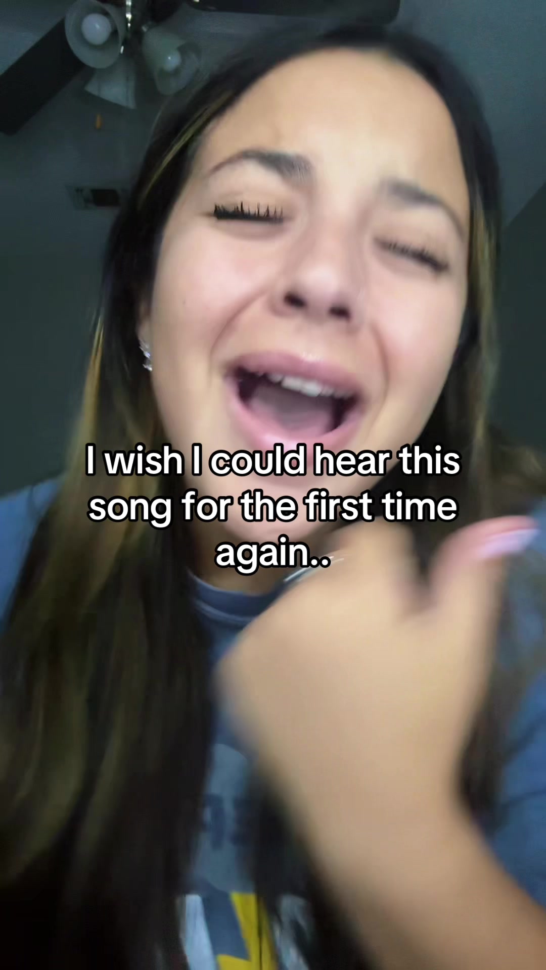 @Olivia_olivarez_