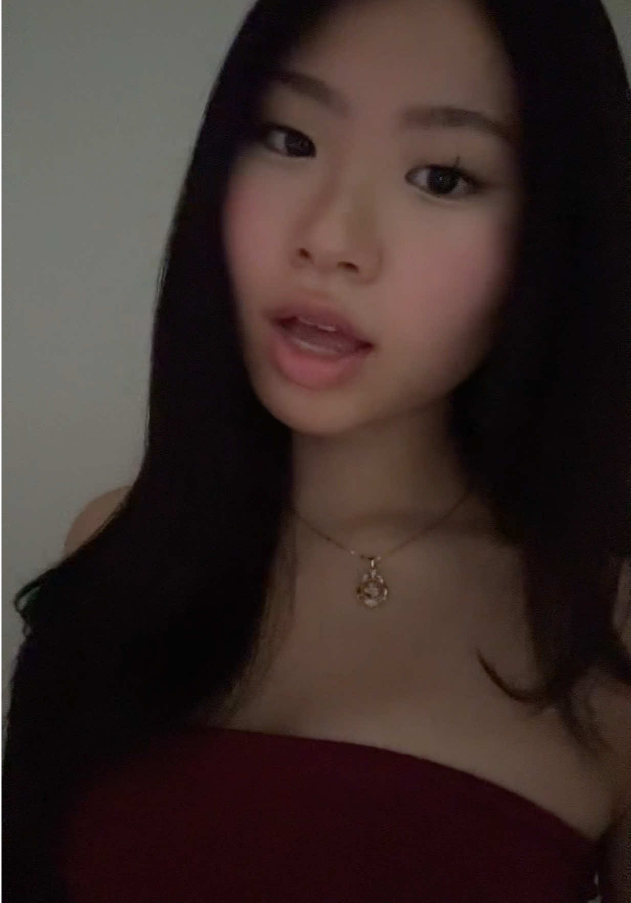 @Hika ᥫ᭡