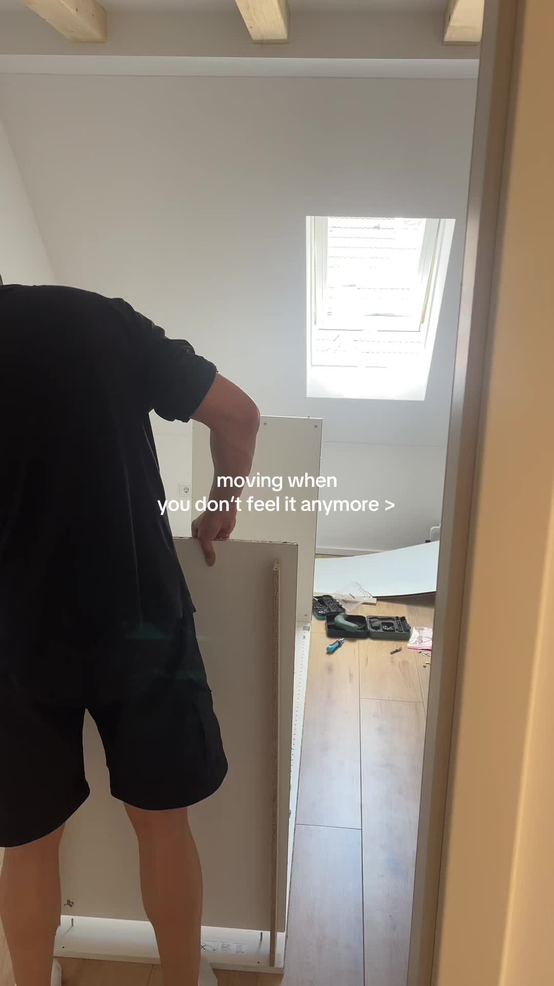 @_anyw