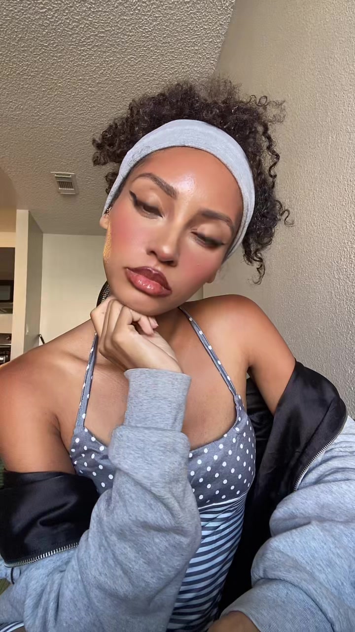 @Tai