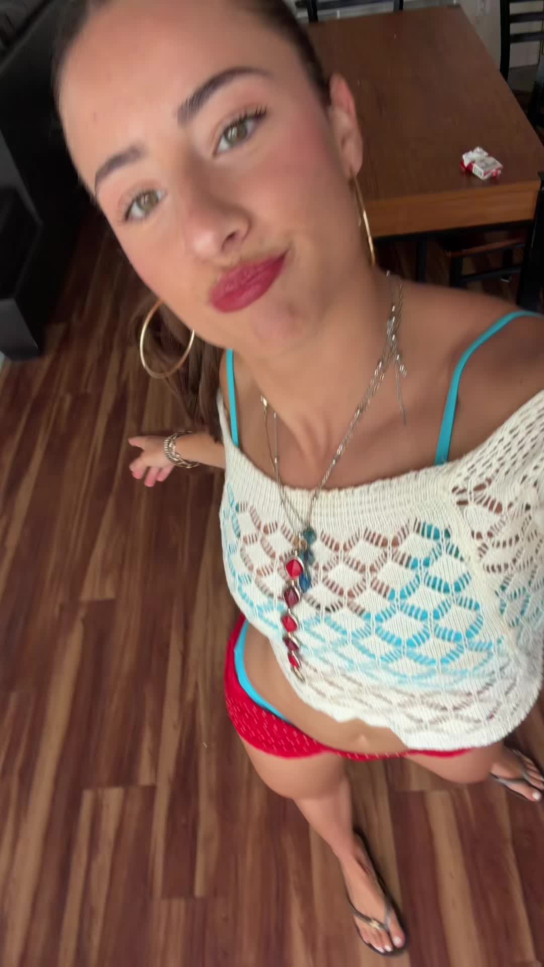 @juliawaltonnn
