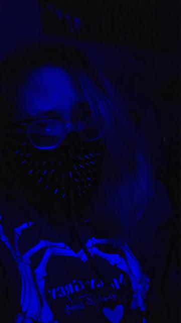 @Brat.In.The.Shadows.X