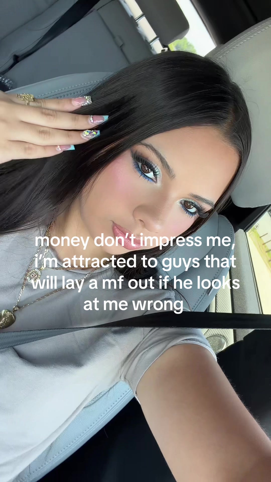 @ayyymarilyn